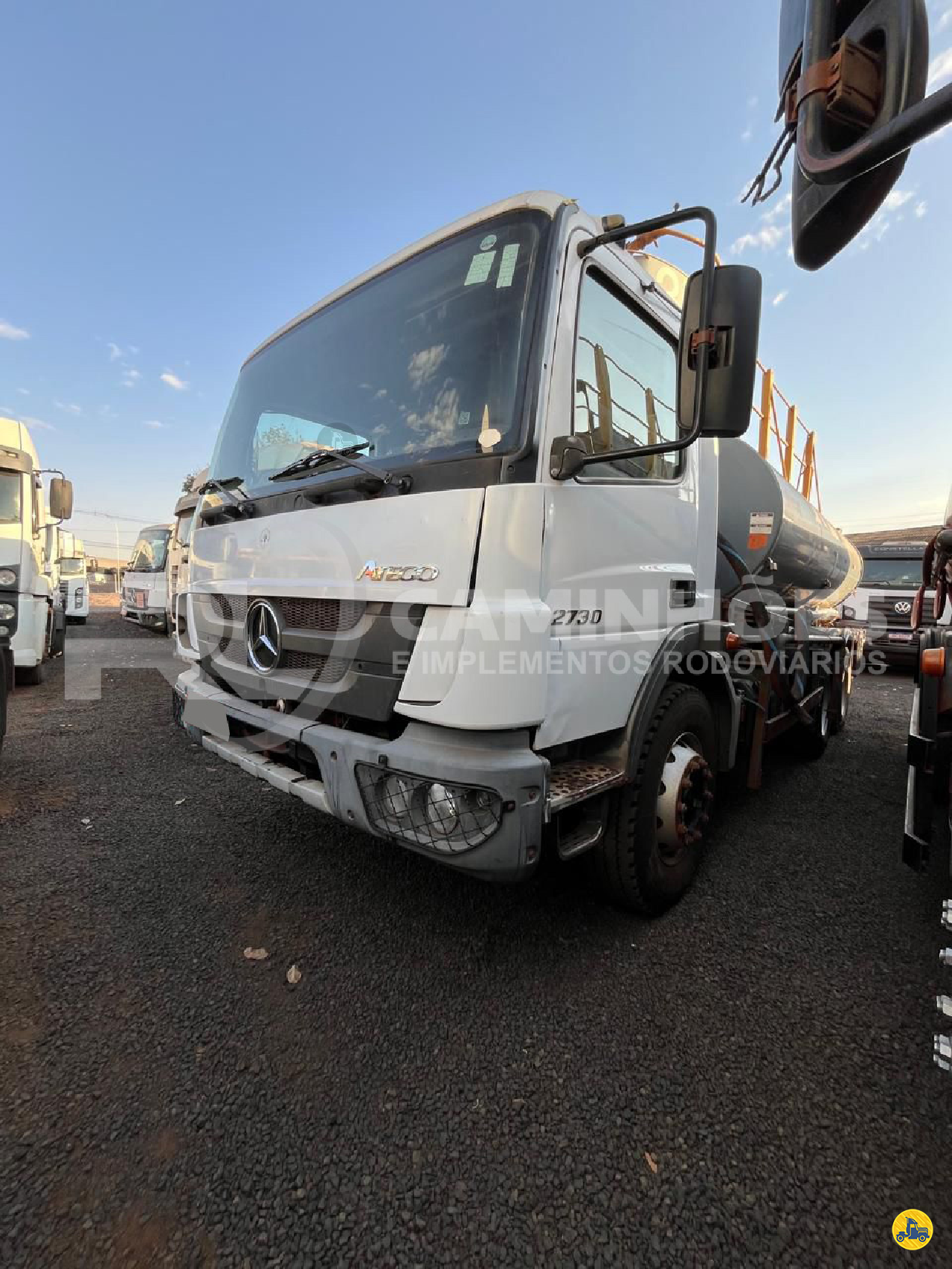 CAMINHAO MERCEDES-BENZ MB 2730 Tanque Pipa Cavalo 6x4 RL Caminhões  RIO VERDE GOIAS GO